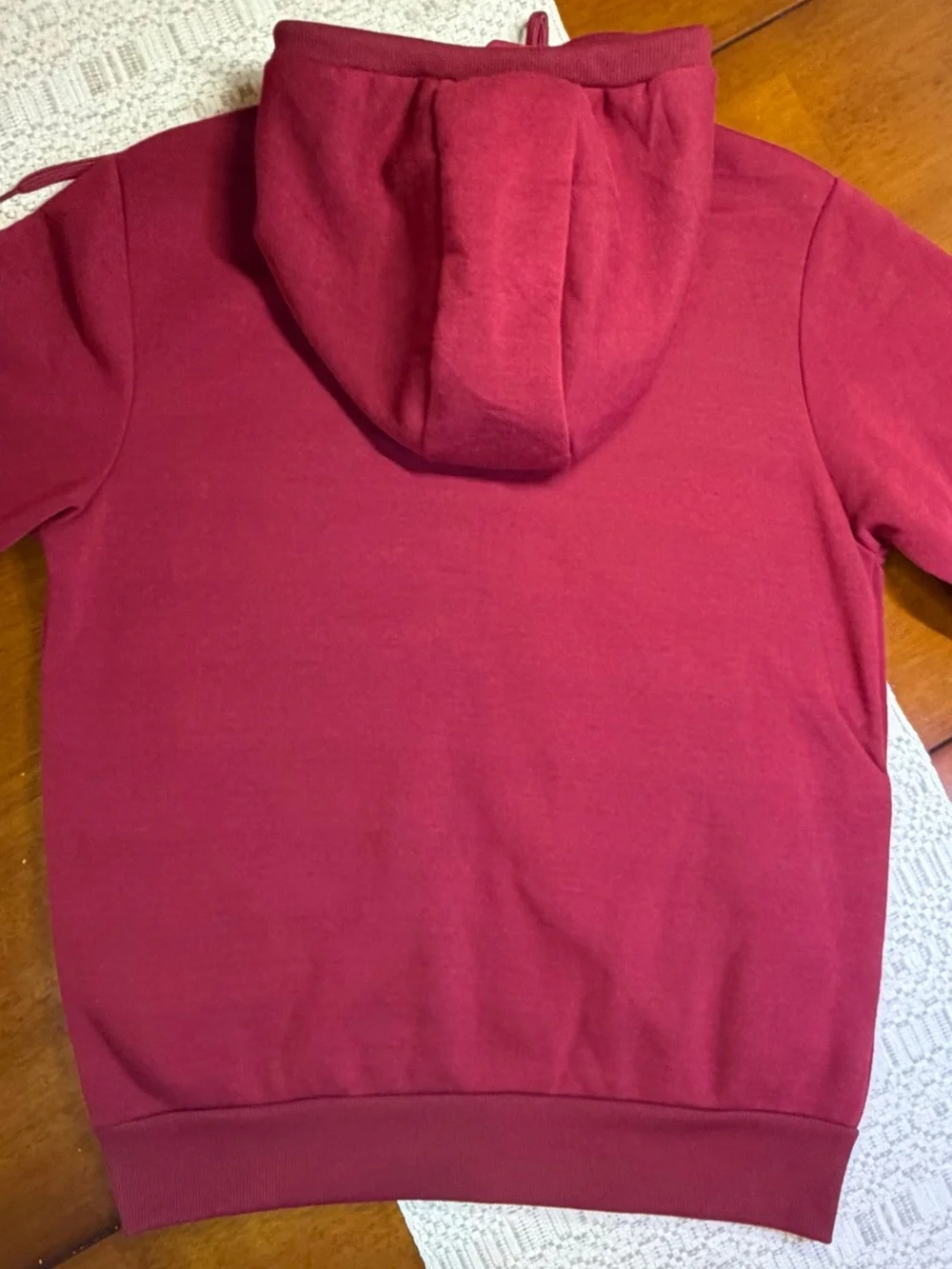 Men’s Solid Maroon Zip-Up Hoodie